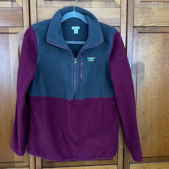 L.L. Bean Quarter Zip Fleece - Picture 1 of 5